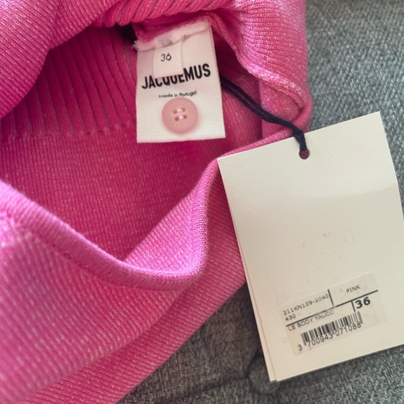 JACQUEMUS Le Splash Yauco Ribbed Plunging V-Neck Bodysuit FR 36 - Picture 5 of 7